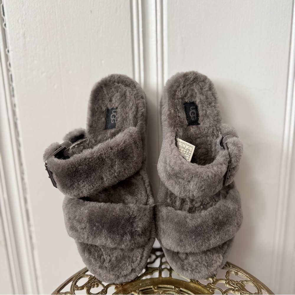 UGG Fuzz Yeah Shearling Sheepskin Grey Slide Sandals
